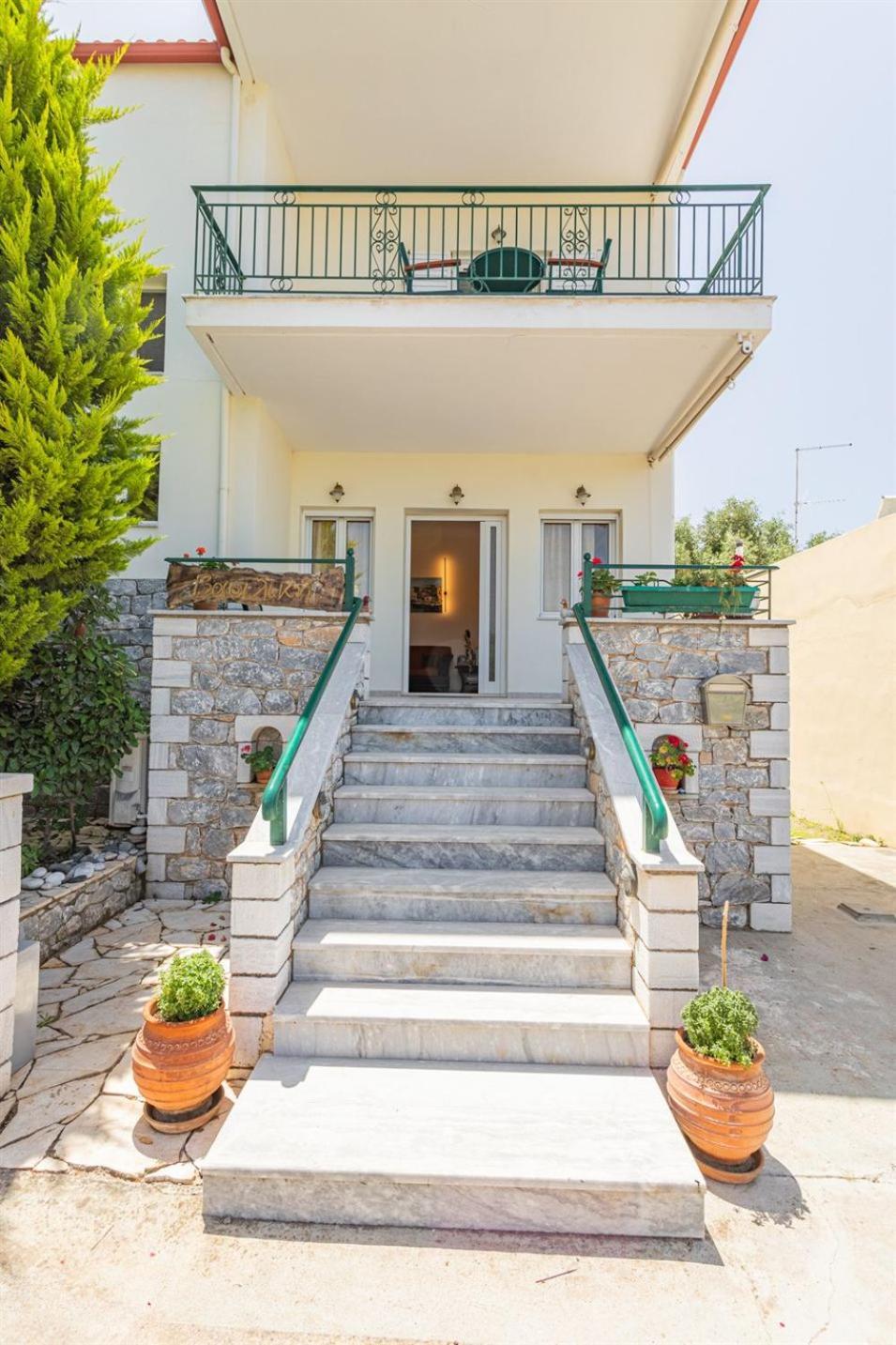 Vasiliki Apartments Stoúpa Exterior foto