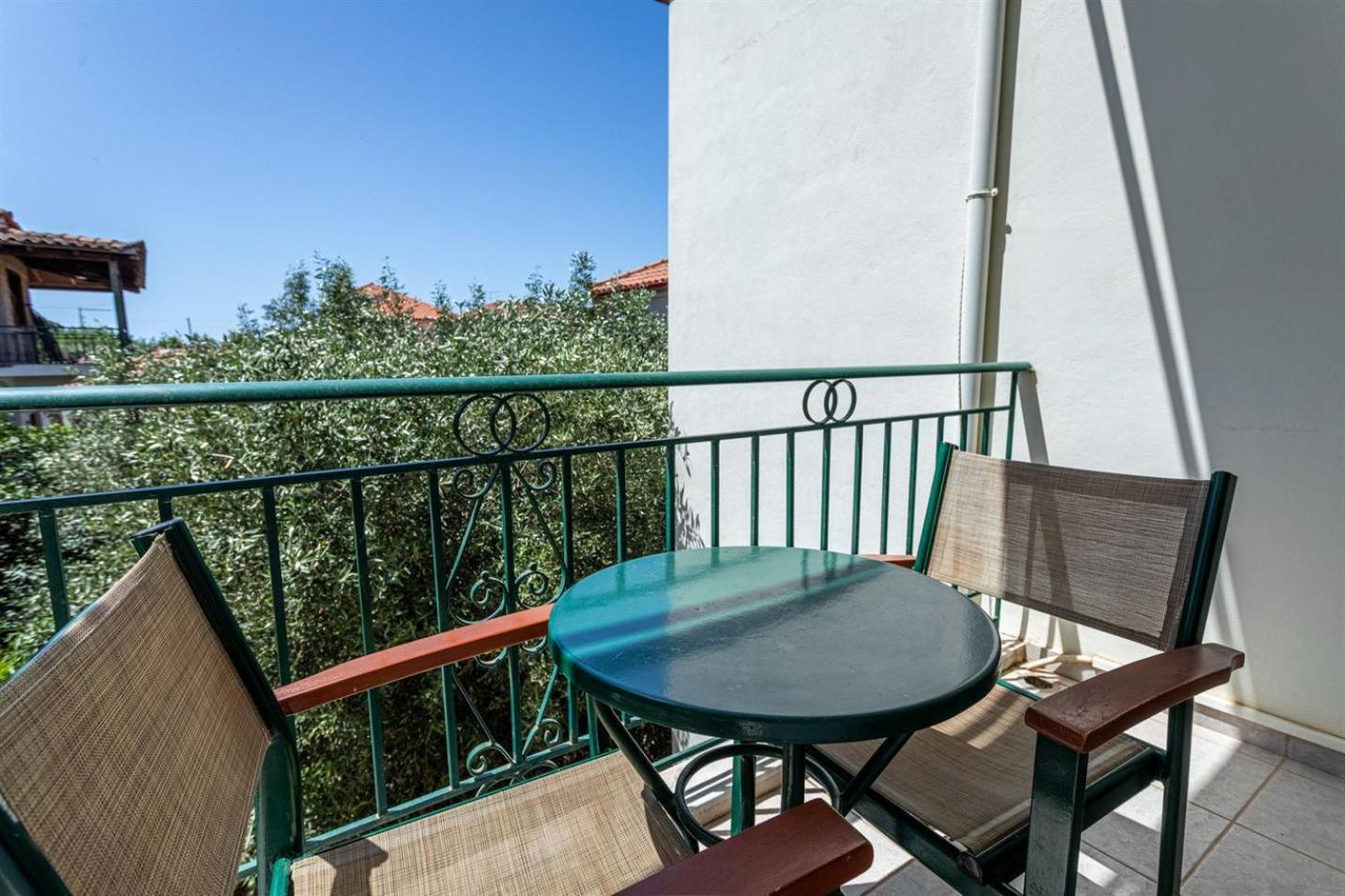 Vasiliki Apartments Stoúpa Exterior foto